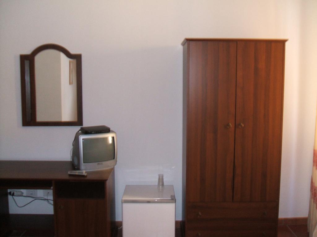 Su Cantaru Guesthouse Villanova Monteleone Eksteriør billede
