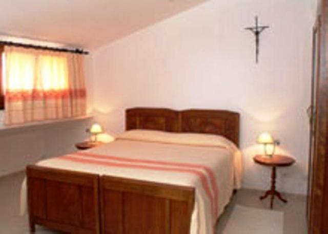Su Cantaru Guesthouse Villanova Monteleone Værelse billede